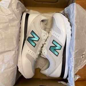 Womens New Balance